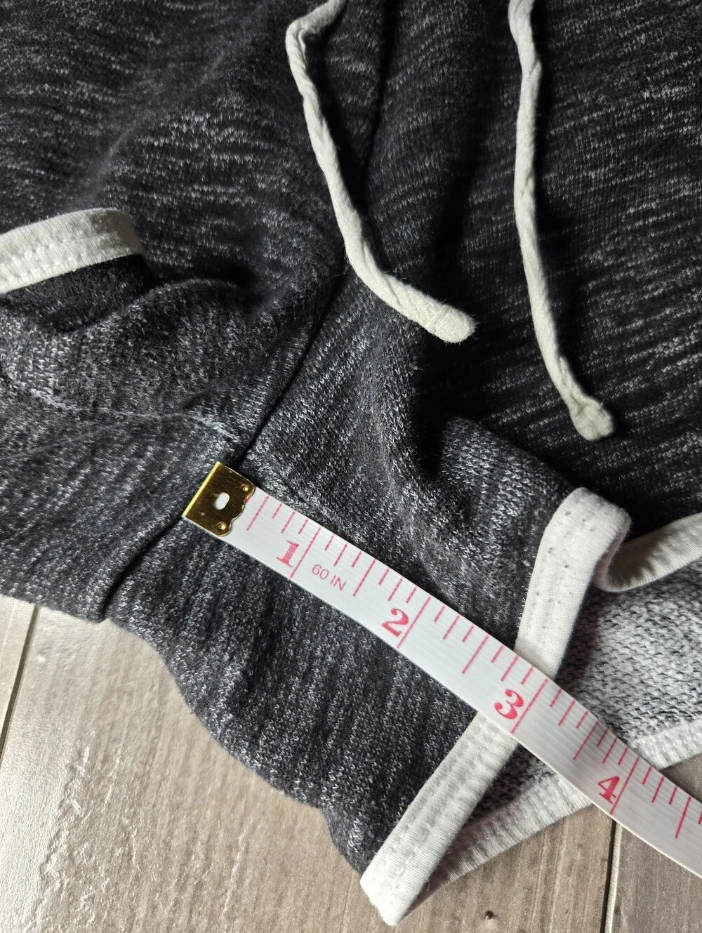Justice Active Girl’s Gray Cozy Pull-on Shorts with White Trim Size XL 14-16